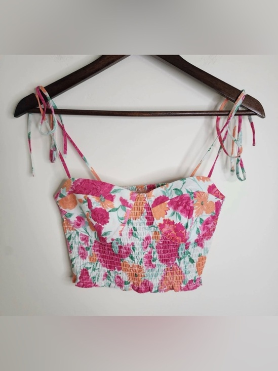 Wayf Tops - Wayf Floral Smocked Crop Top in Pink & Orange, Size XL, NWOT